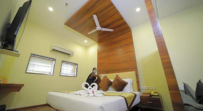 VijayaTej Clarks Inn Patna