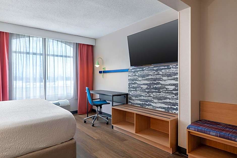 Garner Hotel Murfreesboro West By Ihg