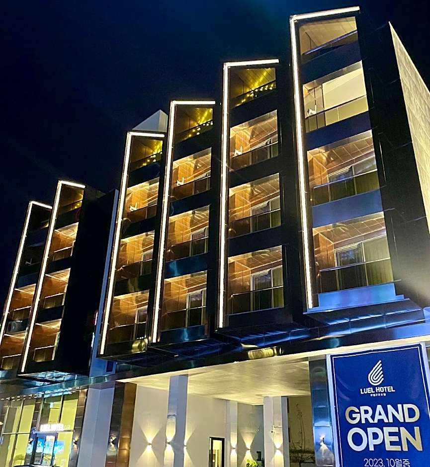 Photo 1 of 50 of Luel Hotel