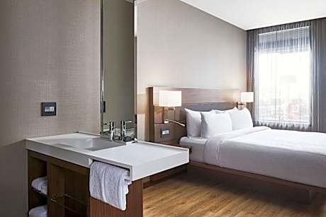 King Room with Pool View