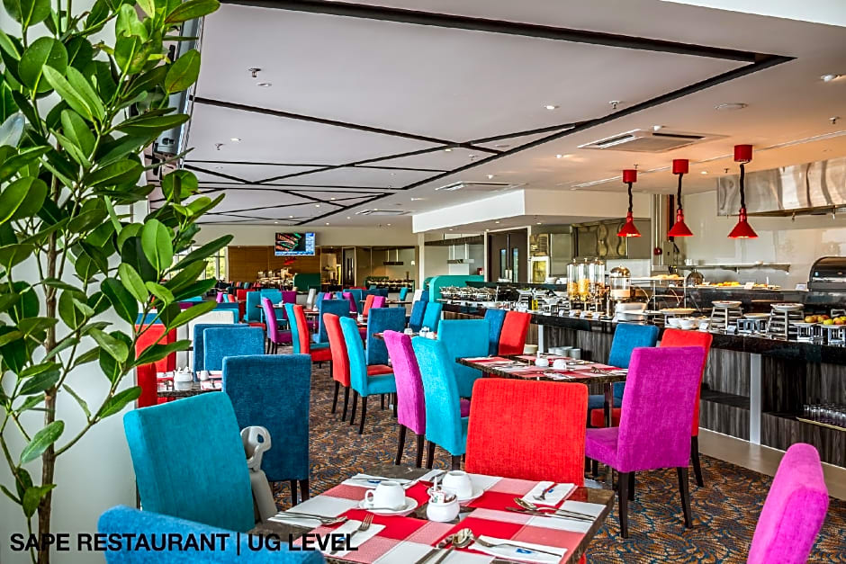 Astana Wing - Riverside Majestic Hotel