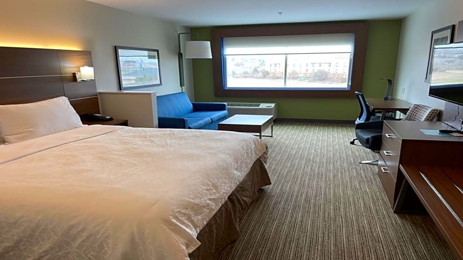 Holiday Inn Express & Suites Brenham South By IHG