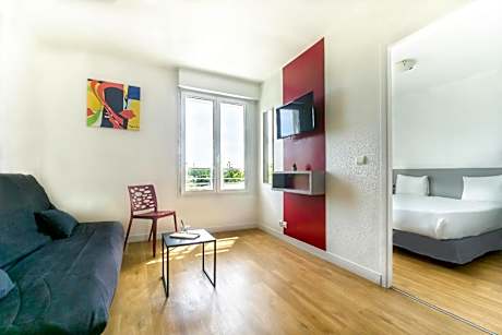 One-Bedroom Family Apartment