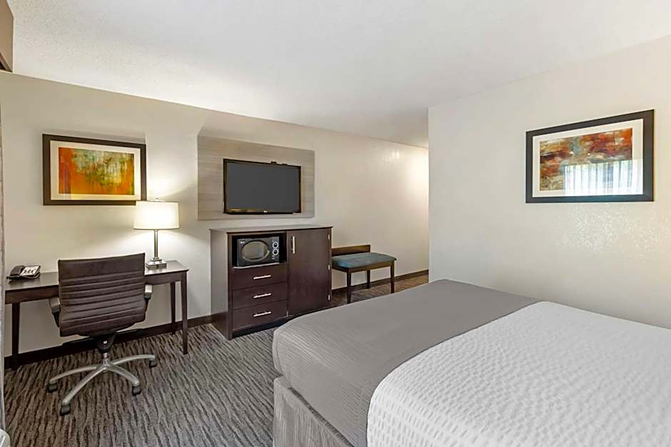 Best Western Magnolia Inn And Suites