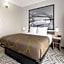 Super 8 by Wyndham Bronx Near Stadium