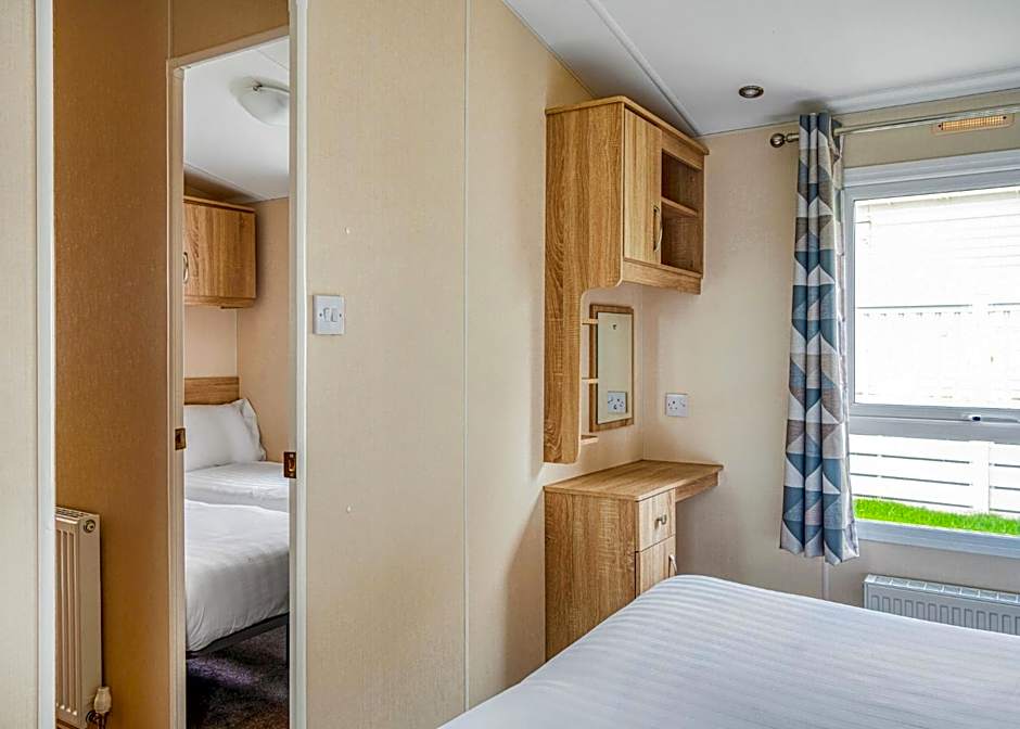 Meadow Lakes Holiday Park