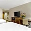 Best Western Plus River Escape Inn & Suites