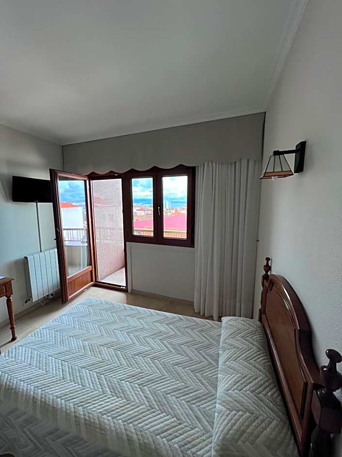 Hotel Serantes