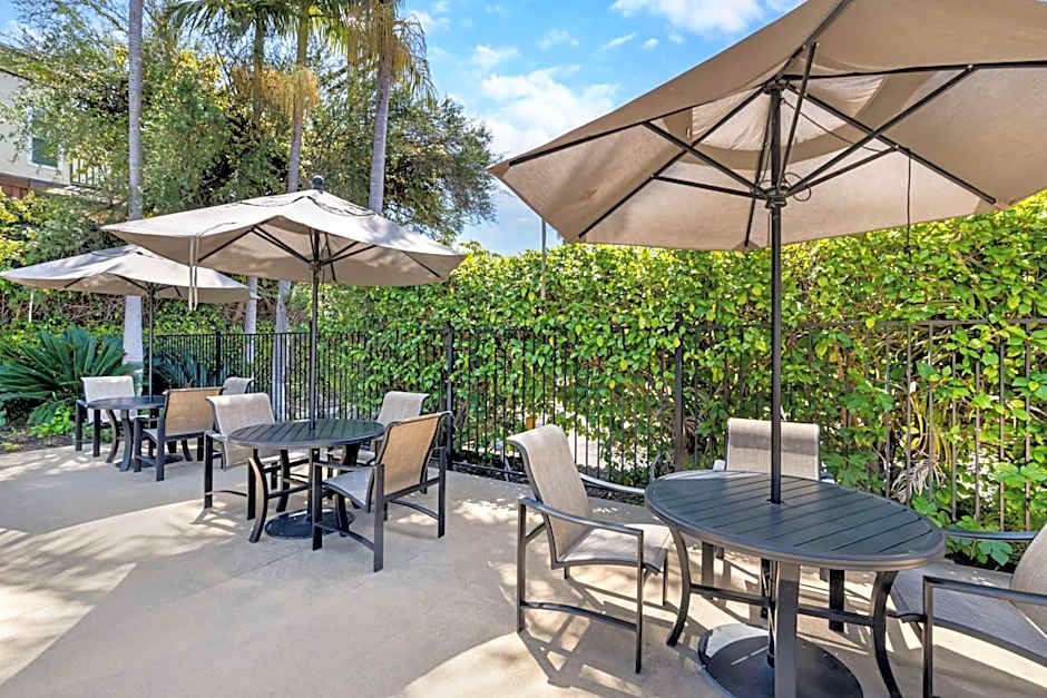 Best Western Plus Newport Mesa Inn