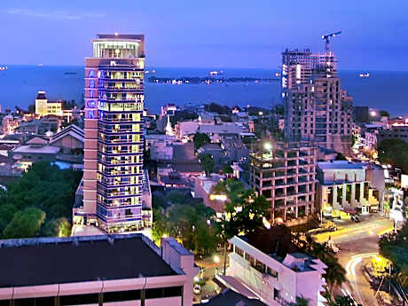 Aston Makassar Hotel & Convention Center