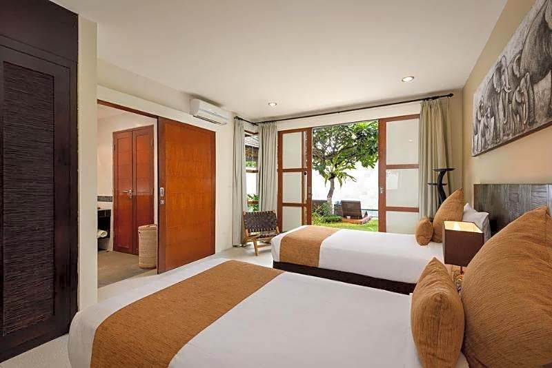 Arama Riverside Villas