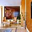 Saab Royale Hotel