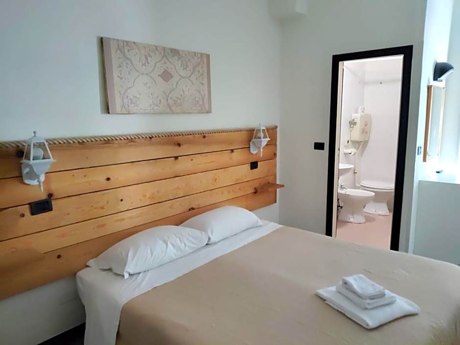 Hotel Garisenda sul Lungomare Riccione B&BRUNCH