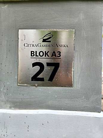 Rumah dengan 3 kamar tidur, 3 toilet,  club house