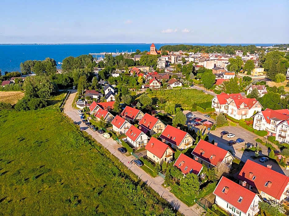 Seaview House with fireplace