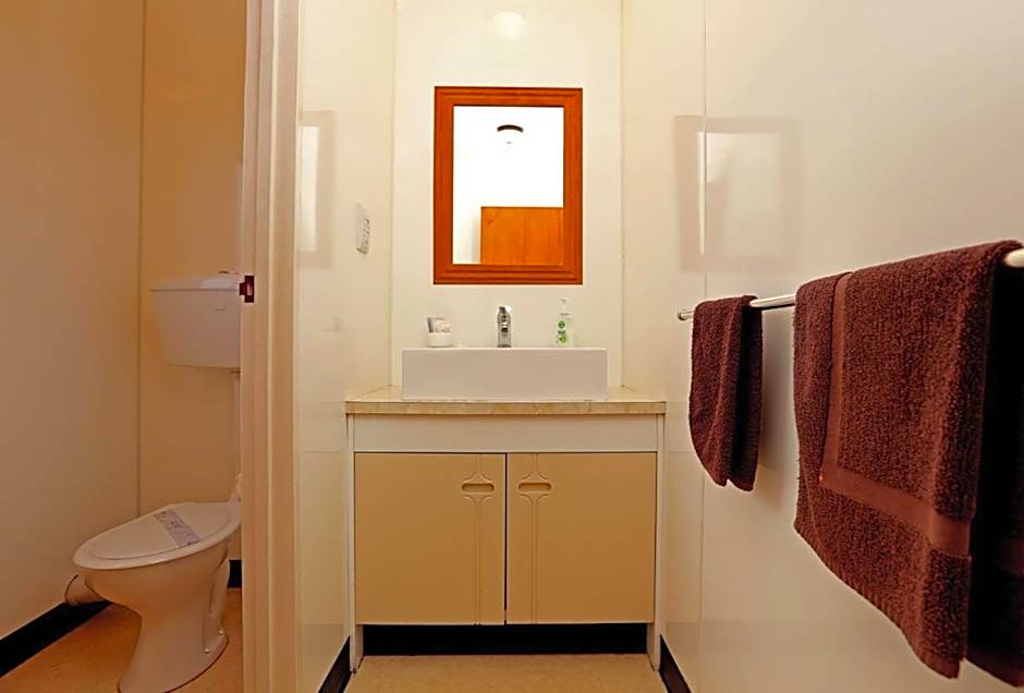 Waiuku Lodge Motel