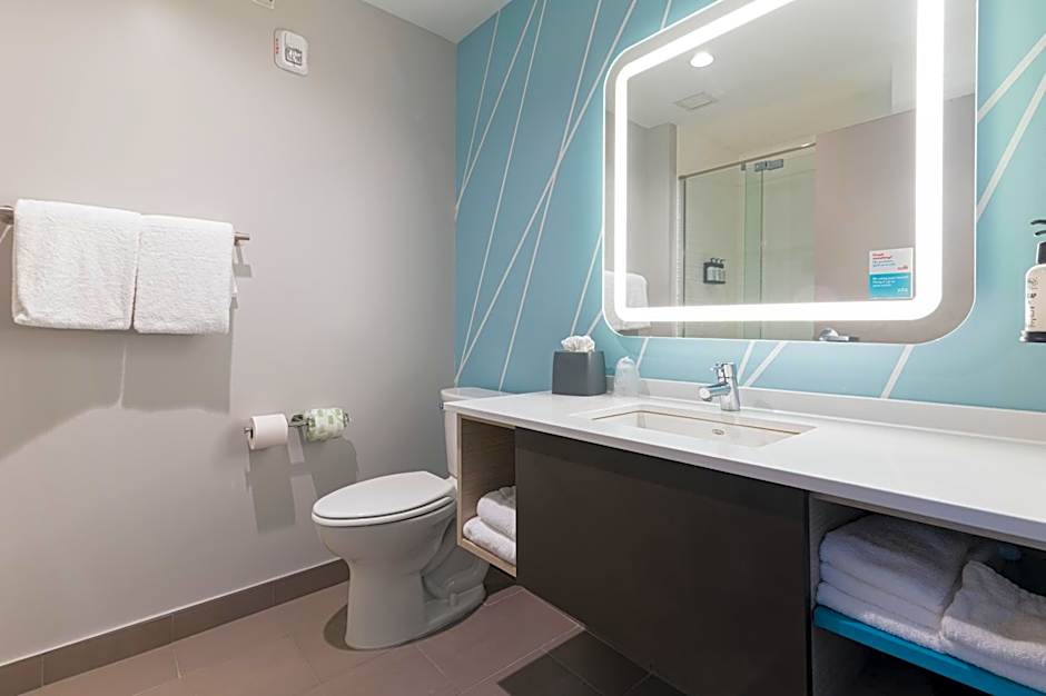 avid hotel Summerville By IHG