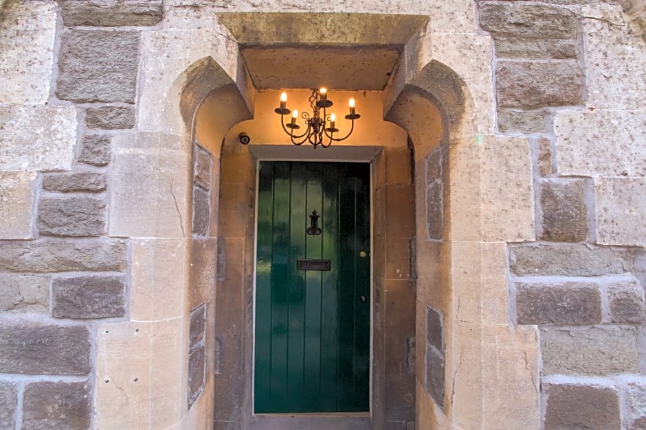 Locksbrook Lodge - Hot Tub - Spacious Outdoor Space