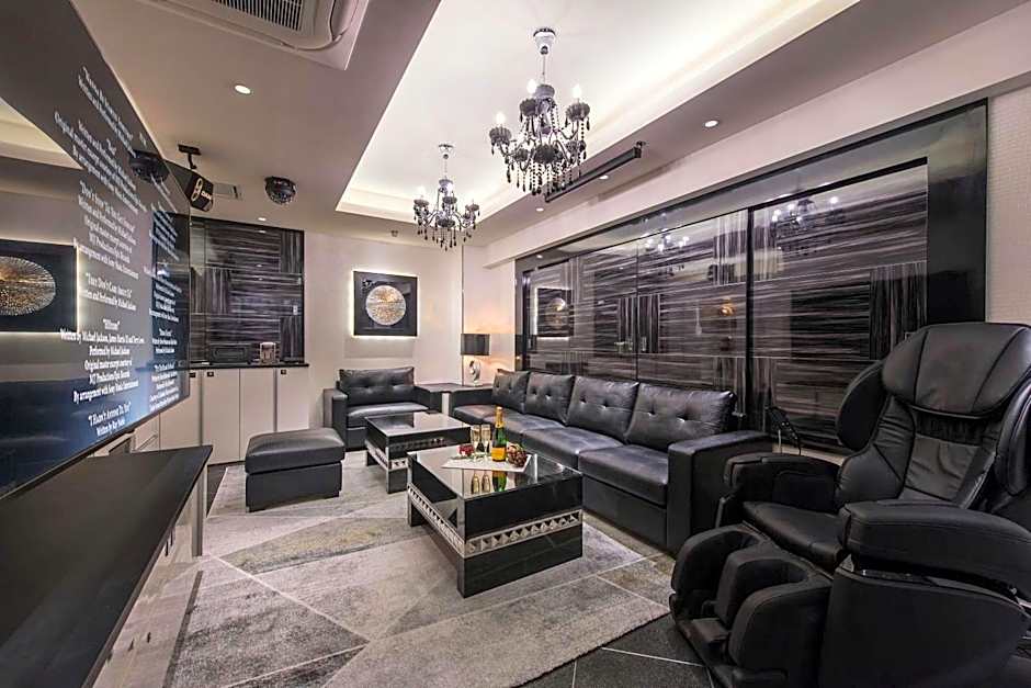 HOTEL Dior7
