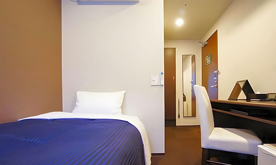 Hotel Livemax Toyama