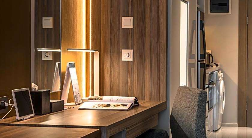 Oakwood Hotel & Residence Surabaya