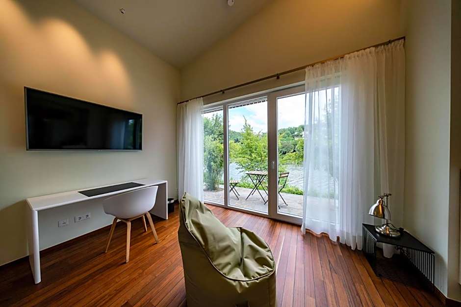 MotelplusHotel BiggeSeeFront