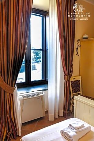 Triple Room with Garden View