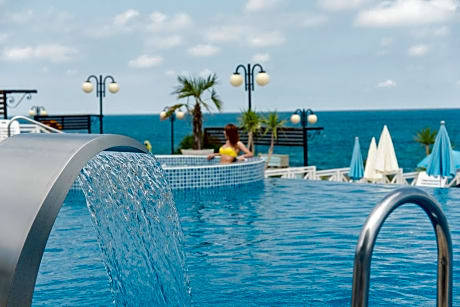 Hotel Eskada Beach