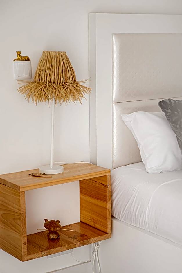 SUPERTUBOS HOUSE Peniche