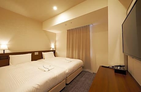 Twin Room - Non-Smoking