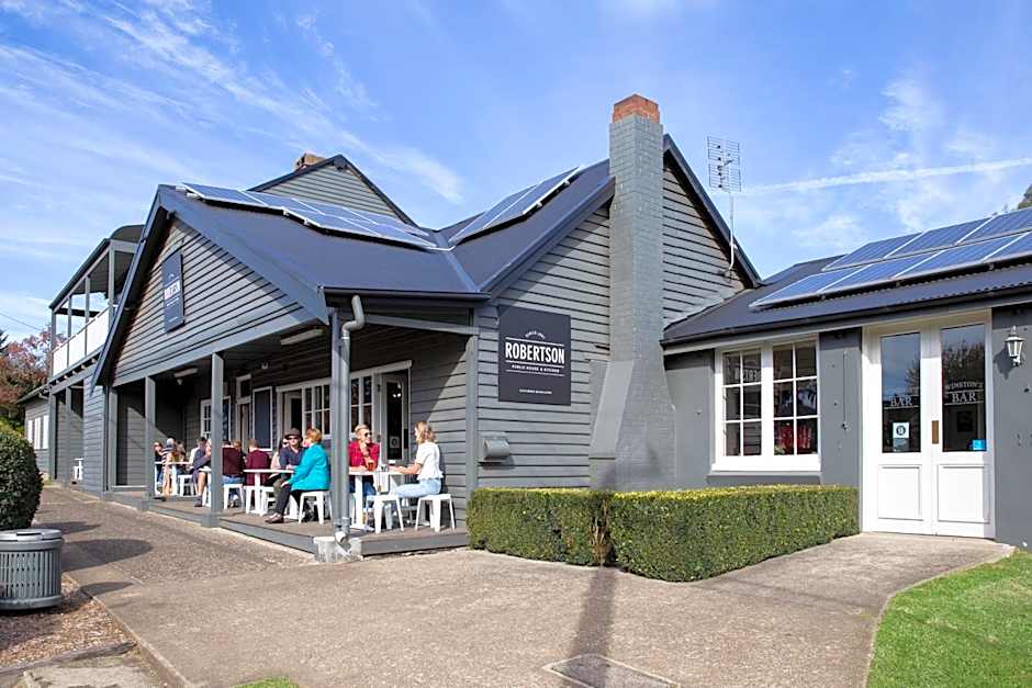 Robertson Public House and Kitchen