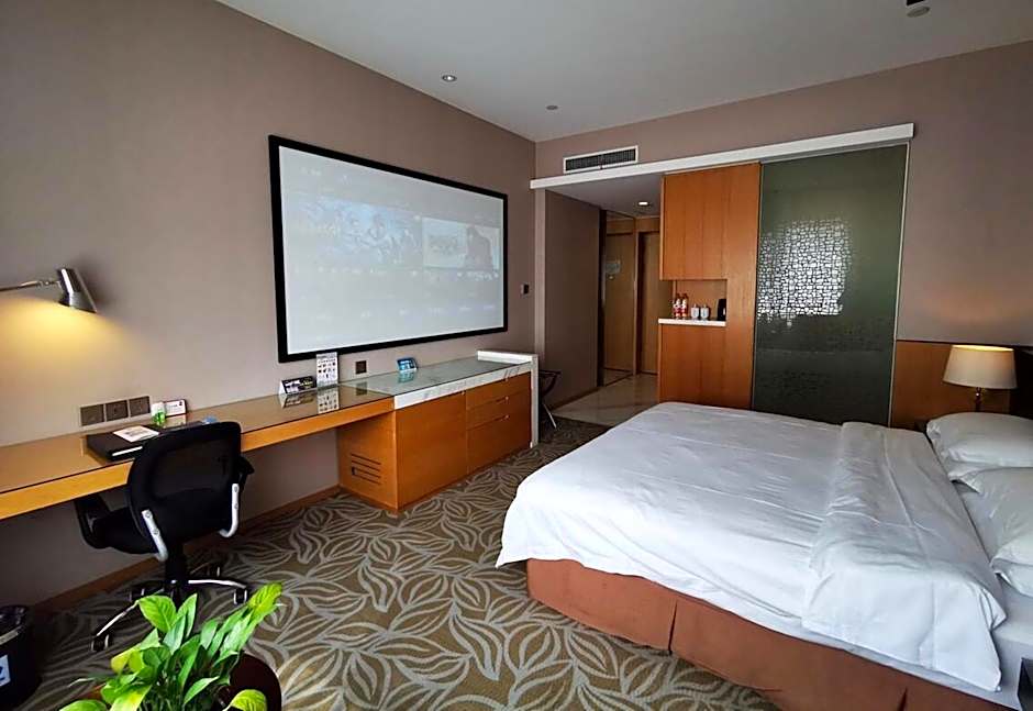 Ningbo East Harbour Hotel