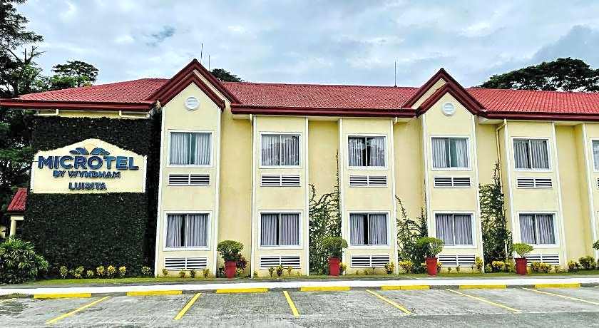 Microtel by Wyndham Tarlac