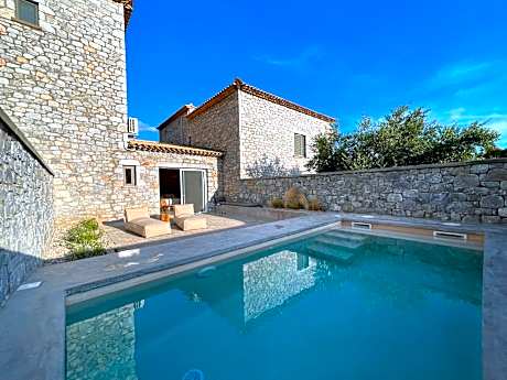 Melitsina Village Hotel