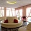 Hotel Embassy