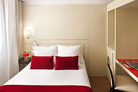 Small Double Room (2 Adults)