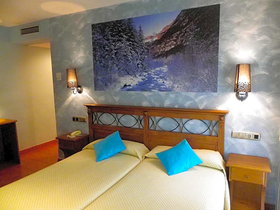 Hotel Arnal