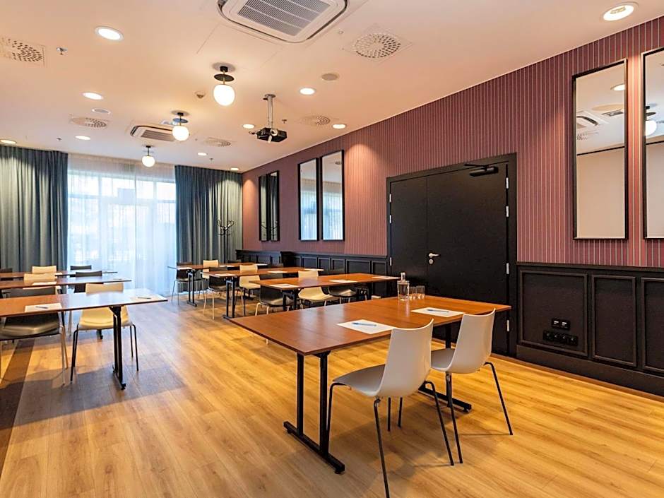 Ibis Styles Walbrzych