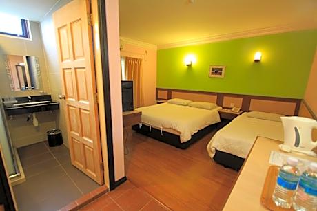 Superior Plus Twin Room