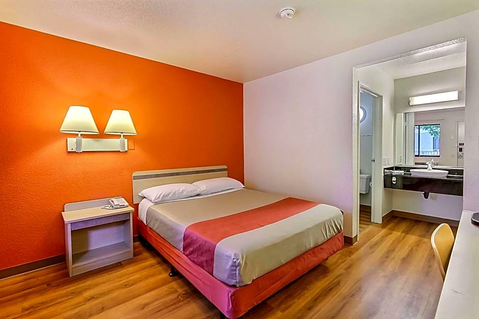 Motel 6-Fremont, CA - North