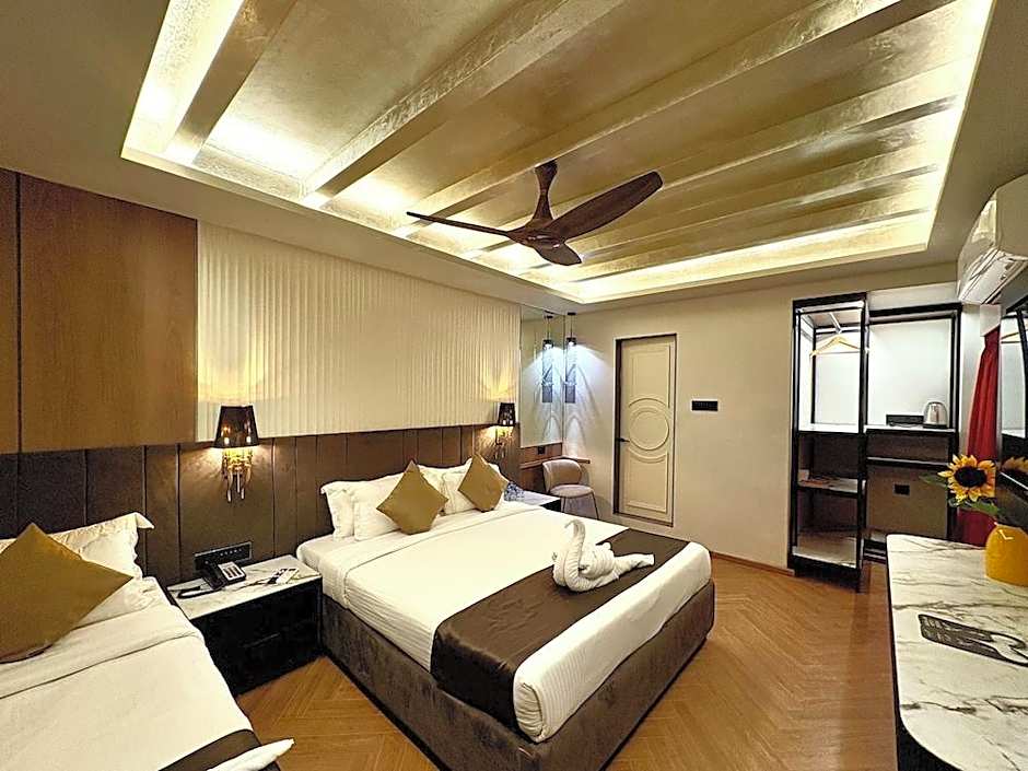 Gulf Hotel Colaba