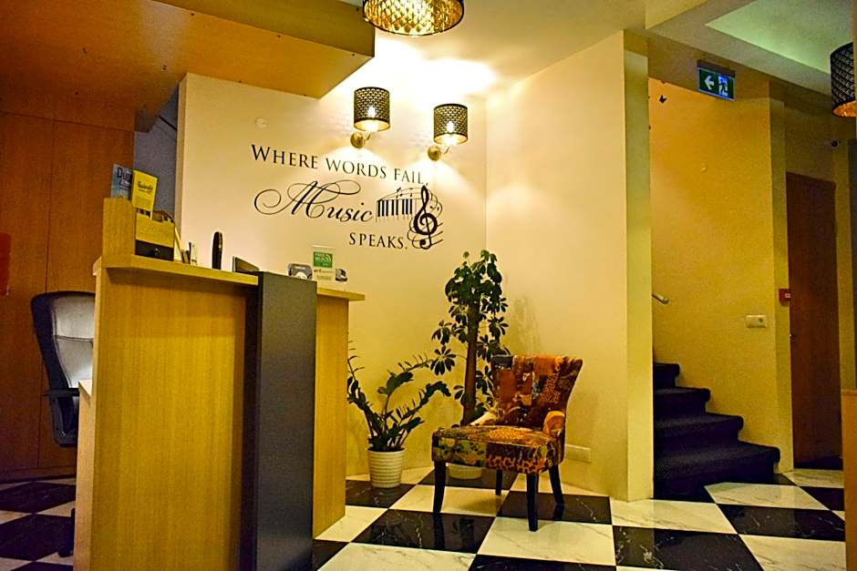 Hotel Jazz - By Keflavik Airport - Reykjavik - Iceland