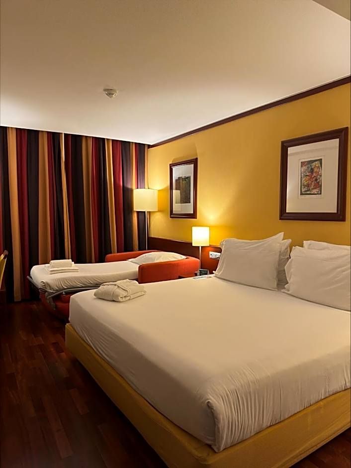 Holiday Inn Lisbon-Continental By IHG