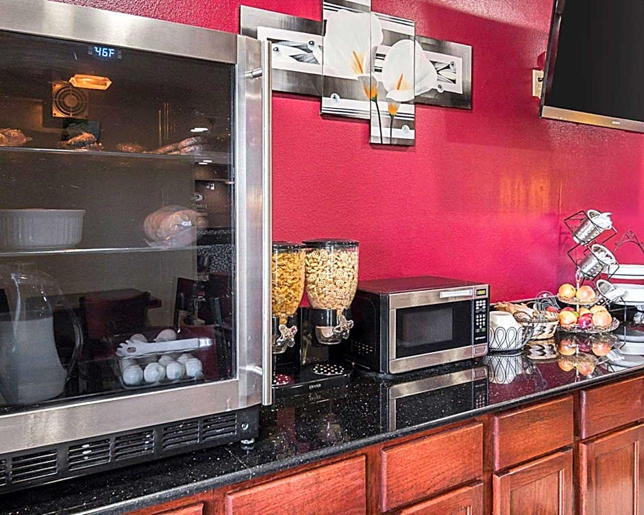 Econo Lodge Inn & Suites Natchitoches