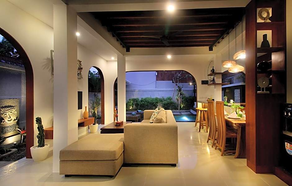 Sudha Villa Bali Anyelir