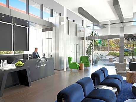 Peppers Gallery Hotel