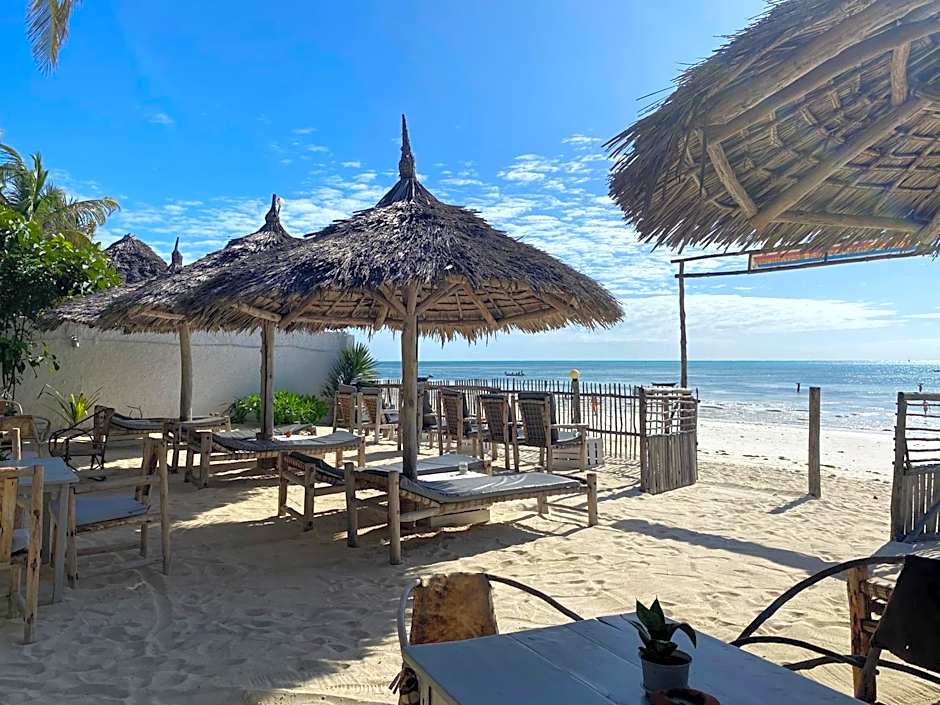 Bahari Beach Bungalows