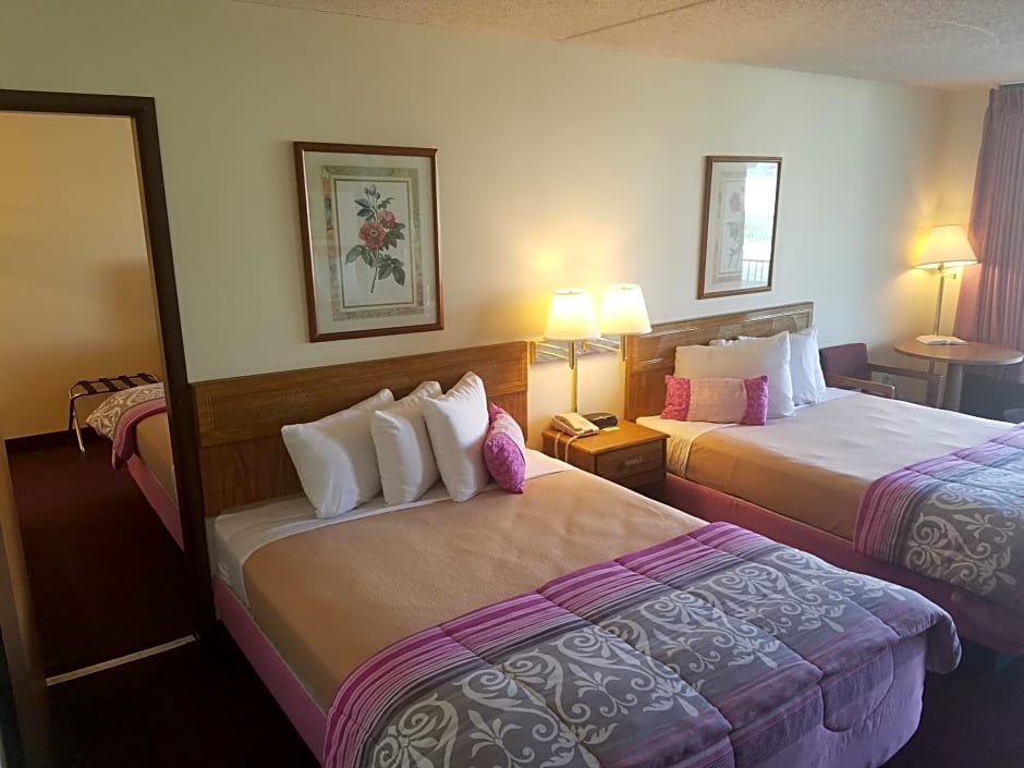 Ozark Valley Inn