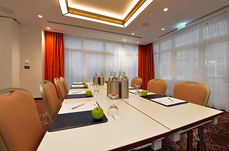 Best Western Plus Delta Park Hotel