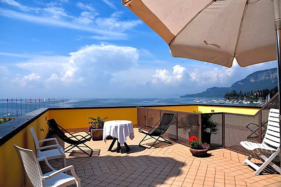 Hotel Ristorante Miralago